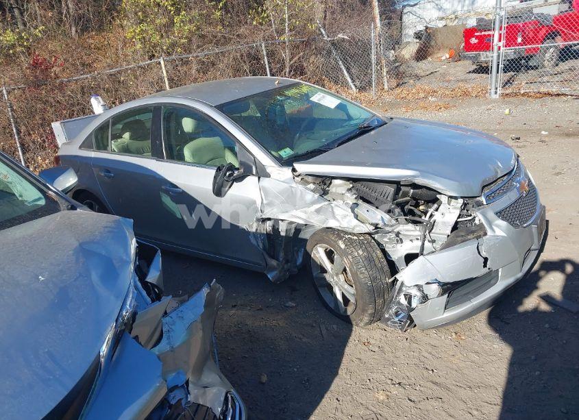 Photo 14 of 2014 Chevrolet Cruze 2LT AUTO (VIN 1G1PE5SB1E7249717)