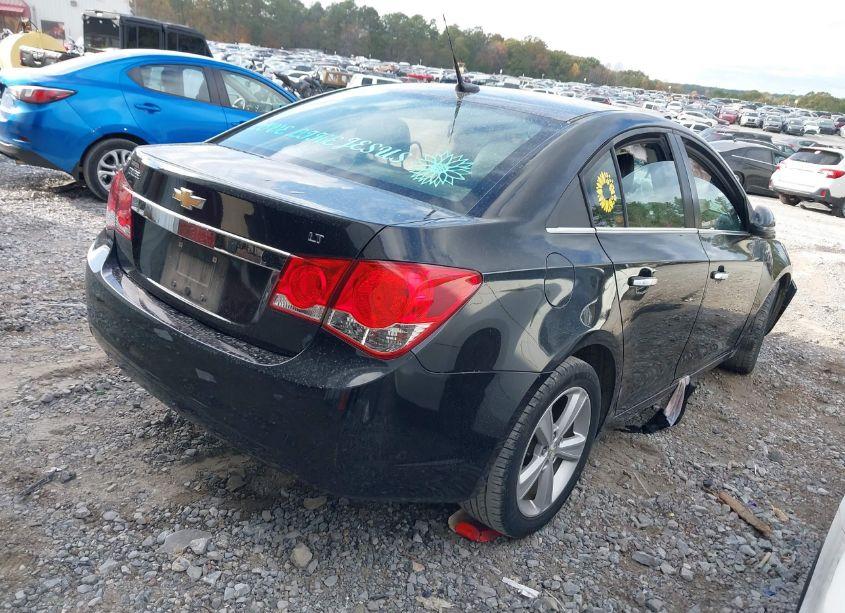 Photo 4 of 2014 Chevrolet Cruze 2LT AUTO (VIN 1G1PE5SB1E7276853)