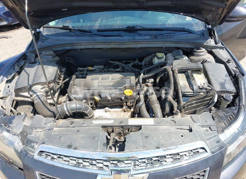 Photo 10 of 2014 Chevrolet Cruze 2LT AUTO (VIN 1G1PE5SB1E7277145)