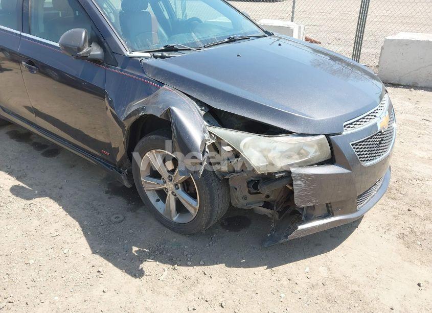 Photo 6 of 2014 Chevrolet Cruze 2LT AUTO (VIN 1G1PE5SB1E7277145)