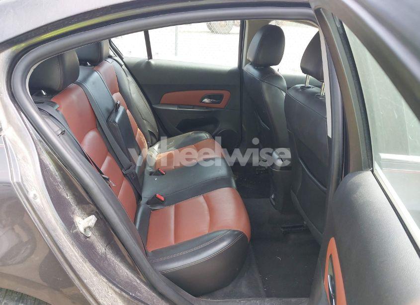 Photo 8 of 2014 Chevrolet Cruze 2LT AUTO (VIN 1G1PE5SB1E7277145)