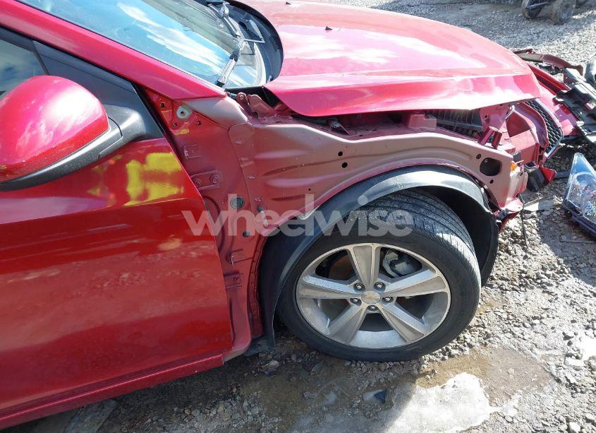 Photo 13 of 2014 Chevrolet Cruze 2LT AUTO (VIN 1G1PE5SB1E7281339)