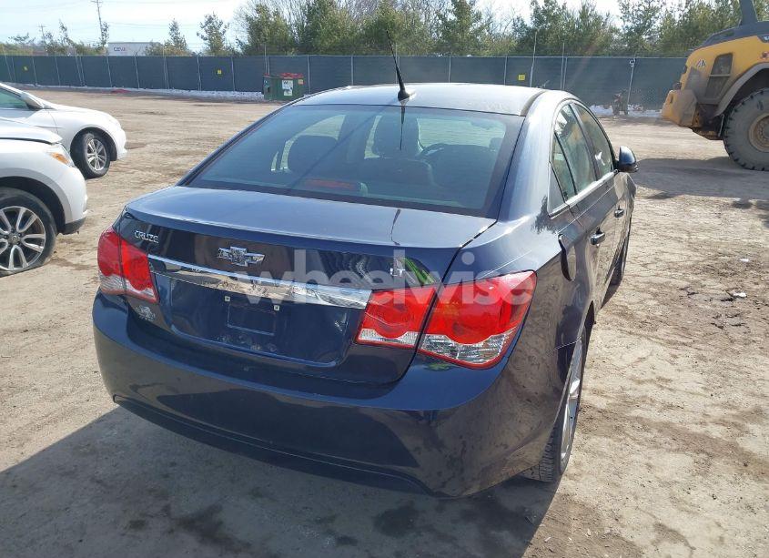 Photo 4 of 2014 Chevrolet Cruze 2LT AUTO (VIN 1G1PE5SB1E7300049)