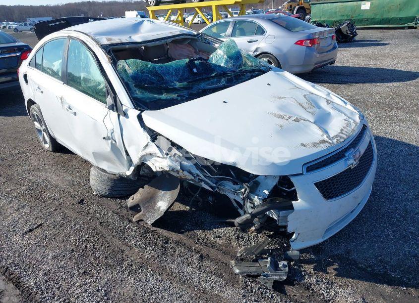 2014 Chevrolet Cruze 2LT AUTO (VIN 1G1PE5SB1E7381019) main photo