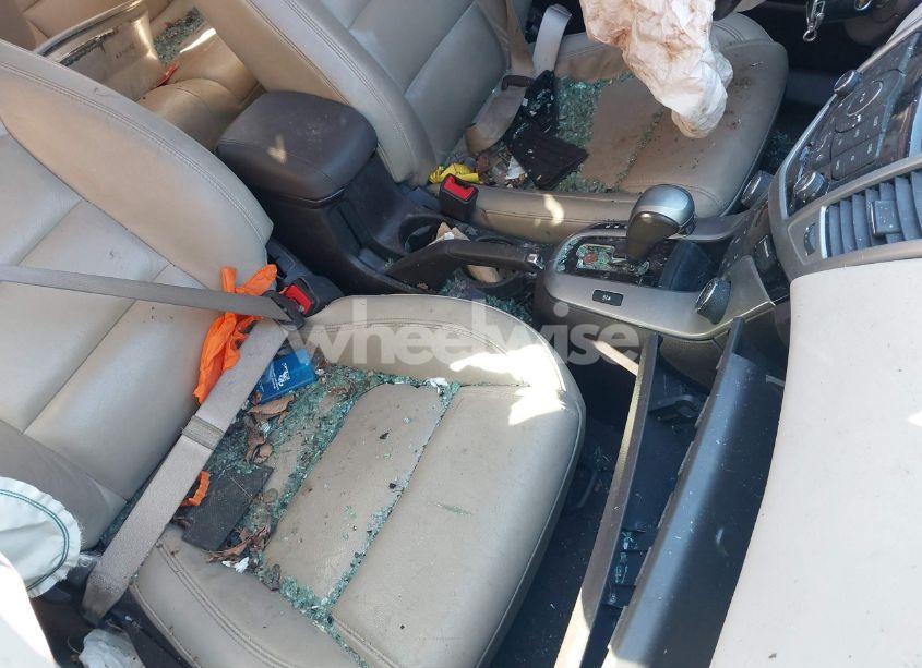 Photo 5 of 2014 Chevrolet Cruze 2LT AUTO (VIN 1G1PE5SB1E7381019)