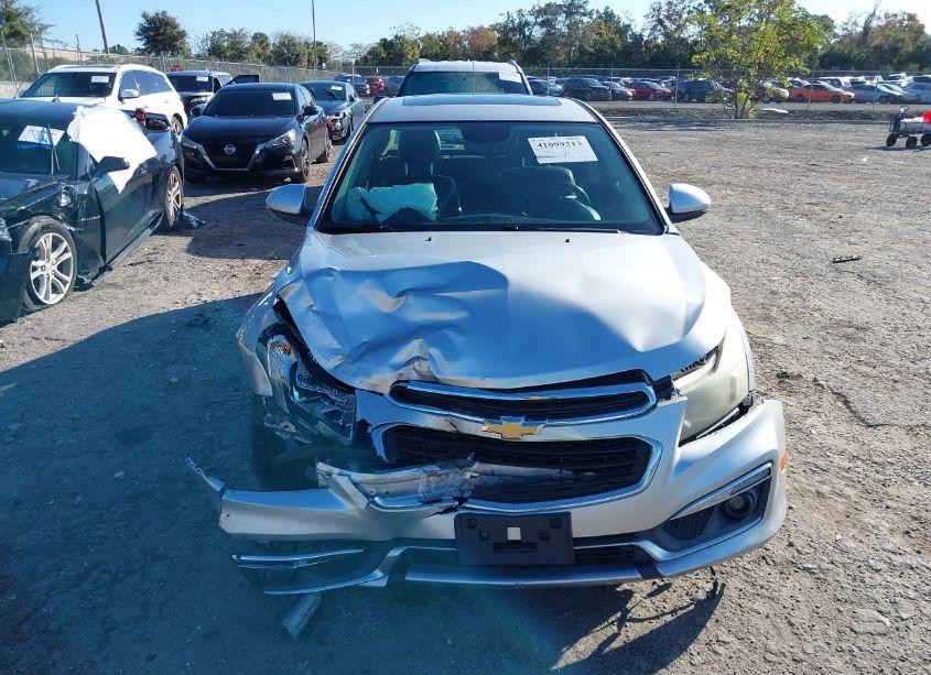 Photo 13 of 2015 Chevrolet Cruze 2LT AUTO (VIN 1G1PE5SB1F7111435)