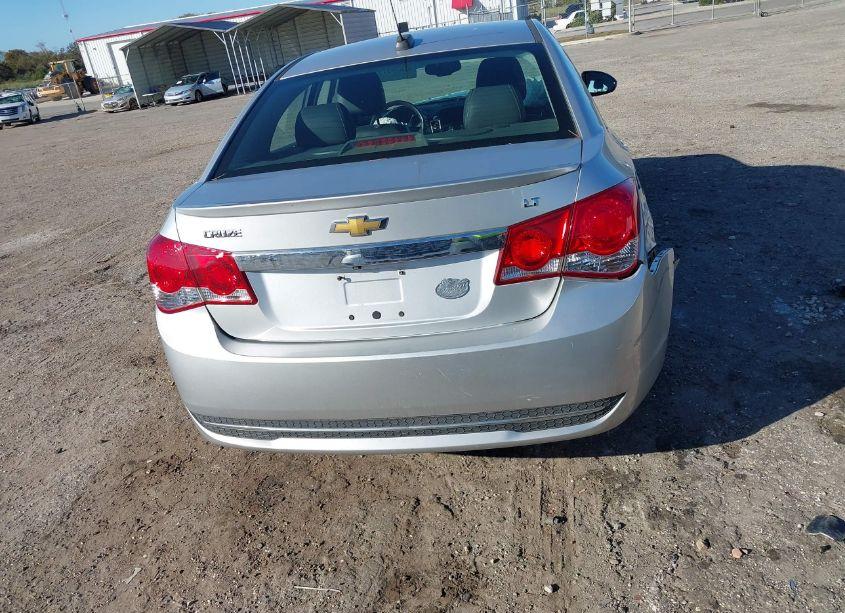 Photo 17 of 2015 Chevrolet Cruze 2LT AUTO (VIN 1G1PE5SB1F7111435)
