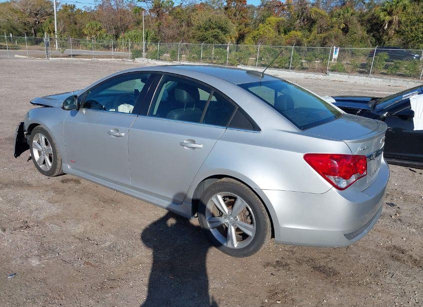 Photo 3 of 2015 Chevrolet Cruze 2LT AUTO (VIN 1G1PE5SB1F7111435)