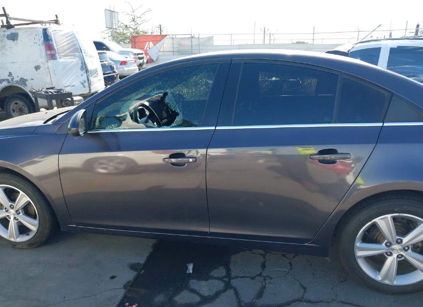 Photo 14 of 2015 Chevrolet Cruze 2LT AUTO (VIN 1G1PE5SB1F7158691)