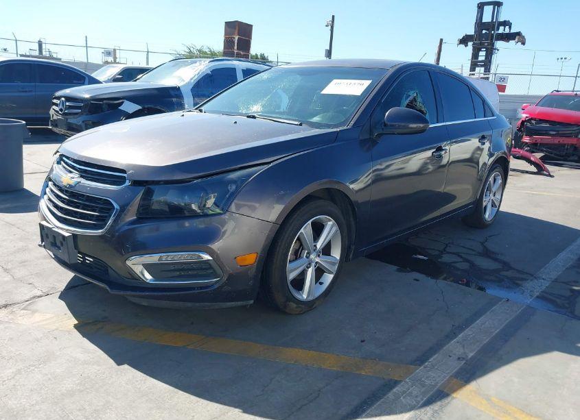 Photo 2 of 2015 Chevrolet Cruze 2LT AUTO (VIN 1G1PE5SB1F7158691)