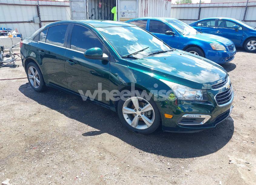 2015 Chevrolet Cruze 2LT AUTO (VIN 1G1PE5SB1F7207372) main photo