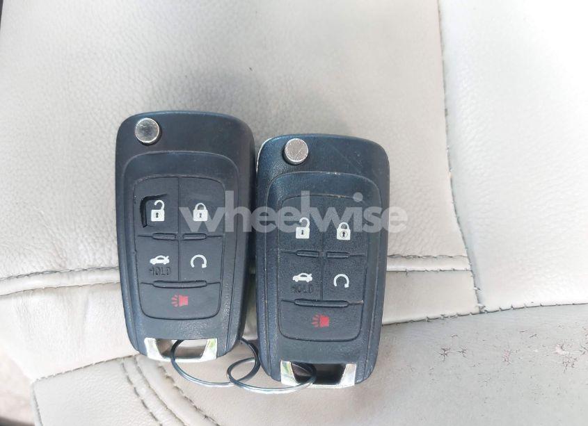 Photo 11 of 2015 Chevrolet Cruze 2LT AUTO (VIN 1G1PE5SB1F7207372)