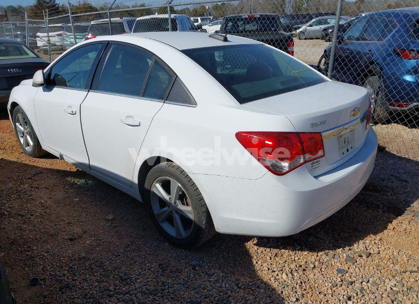 Photo 3 of 2015 Chevrolet Cruze 2LT AUTO (VIN 1G1PE5SB1F7246107)