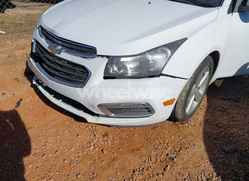 Photo 6 of 2015 Chevrolet Cruze 2LT AUTO (VIN 1G1PE5SB1F7246107)
