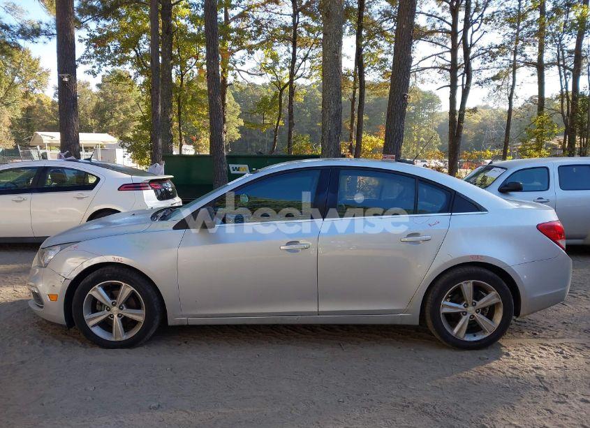 Photo 14 of 2015 Chevrolet Cruze 2LT AUTO (VIN 1G1PE5SB1F7265059)