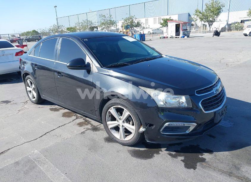 2015 Chevrolet Cruze 2LT AUTO (VIN 1G1PE5SB1F7297607) main photo