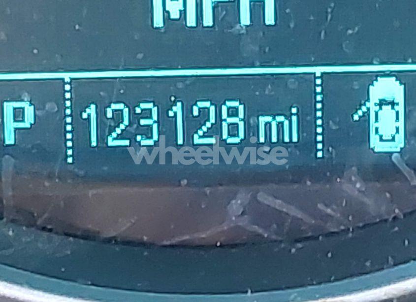 Photo 15 of 2015 Chevrolet Cruze 2LT AUTO (VIN 1G1PE5SB1F7297607)