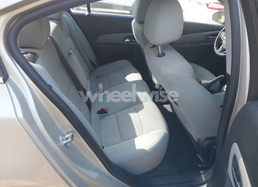 Photo 8 of 2016 Chevrolet Cruze LIMITED 1LT AUTO (VIN 1G1PE5SB1G7125210)