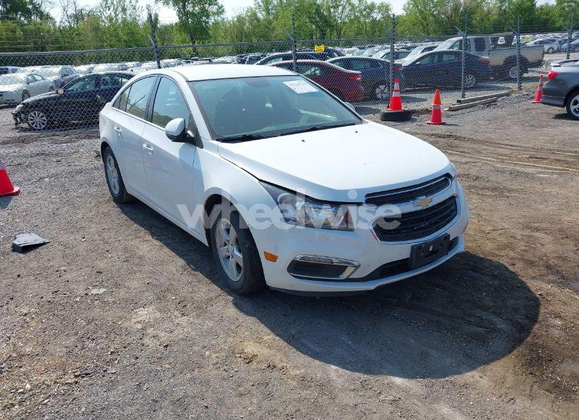 2016 Chevrolet Cruze LIMITED 1LT AUTO (VIN 1G1PE5SB1G7153671) main photo
