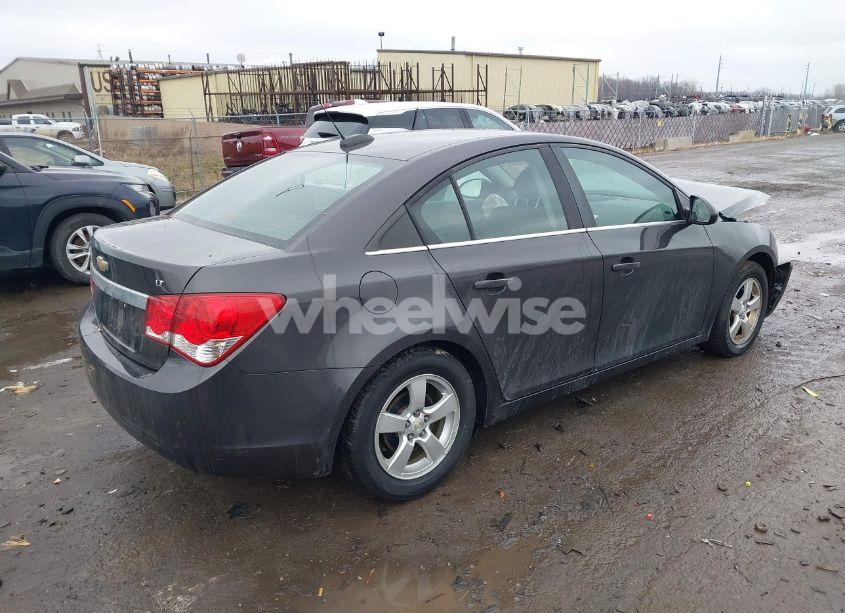 Photo 4 of 2016 Chevrolet Cruze LIMITED 1LT AUTO (VIN 1G1PE5SB1G7167506)