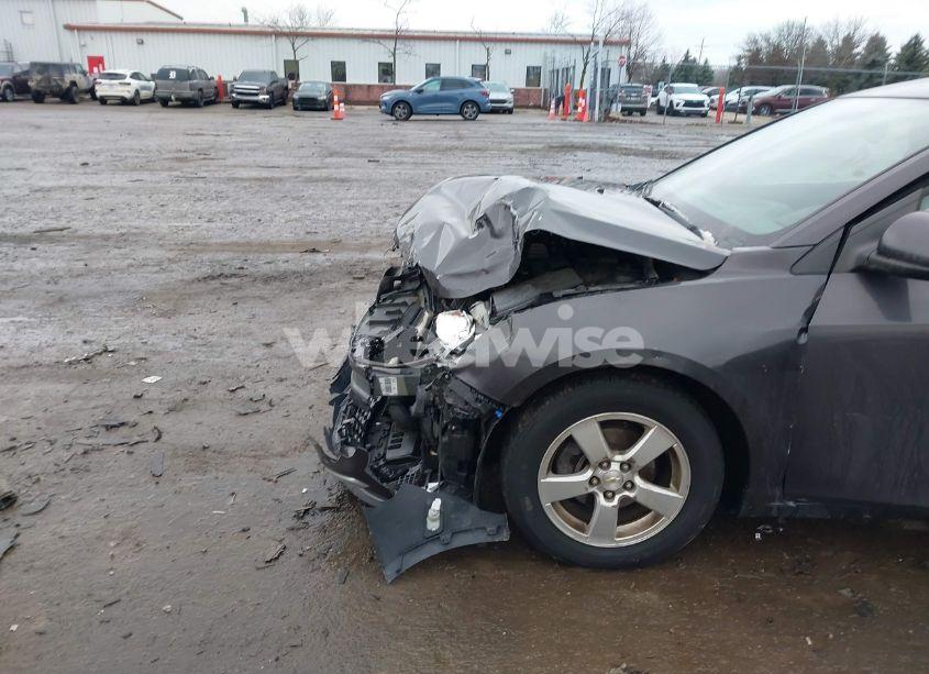 Photo 6 of 2016 Chevrolet Cruze LIMITED 1LT AUTO (VIN 1G1PE5SB1G7167506)