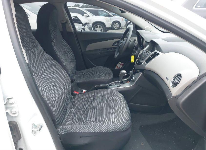 Photo 5 of 2016 Chevrolet Cruze LIMITED 1LT AUTO (VIN 1G1PE5SB1G7209012)