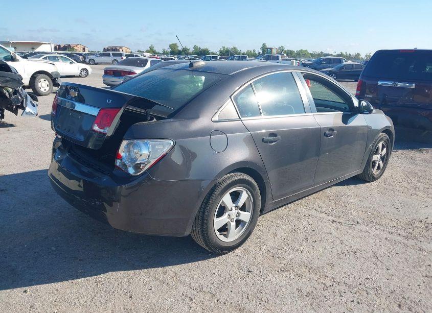 Photo 4 of 2016 Chevrolet Cruze LIMITED 1LT AUTO (VIN 1G1PE5SB1G7228076)