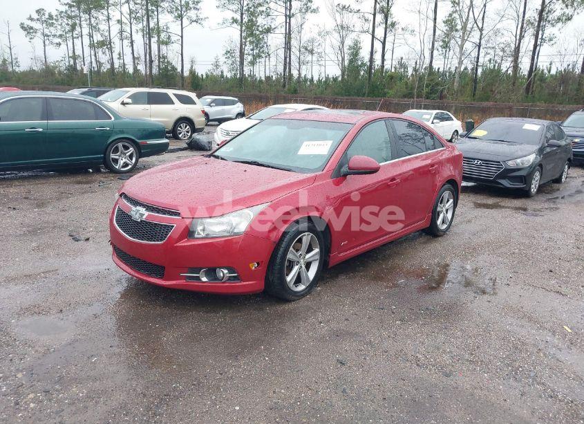 Photo 2 of 2013 Chevrolet Cruze (VIN 1G1PE5SB2D7176842)