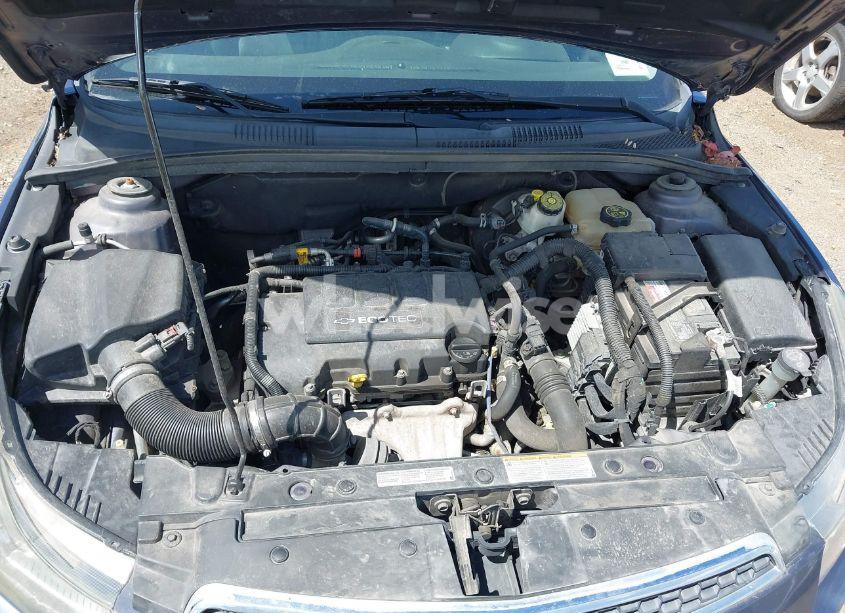 Photo 10 of 2013 Chevrolet Cruze 2LT AUTO (VIN 1G1PE5SB2D7201867)