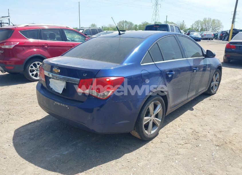 Photo 4 of 2013 Chevrolet Cruze 2LT AUTO (VIN 1G1PE5SB2D7285558)