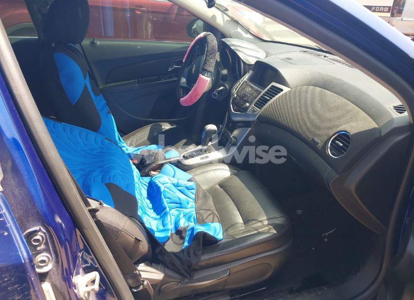 Photo 5 of 2013 Chevrolet Cruze 2LT AUTO (VIN 1G1PE5SB2D7285558)