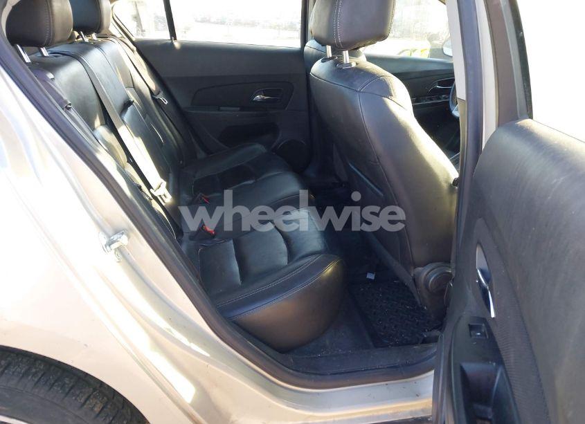 Photo 8 of 2013 Chevrolet Cruze 2LT AUTO (VIN 1G1PE5SB2D7294132)