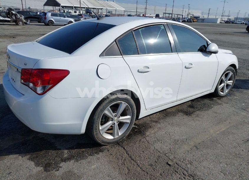 Photo 4 of 2014 Chevrolet Cruze 2LT AUTO (VIN 1G1PE5SB2E7113628)