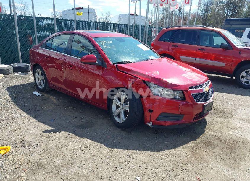 2014 Chevrolet Cruze 2LT AUTO (VIN 1G1PE5SB2E7123236) main photo