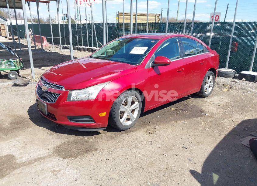Photo 2 of 2014 Chevrolet Cruze 2LT AUTO (VIN 1G1PE5SB2E7123236)