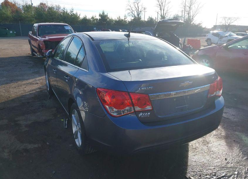 Photo 3 of 2014 Chevrolet Cruze 2LT AUTO (VIN 1G1PE5SB2E7225684)