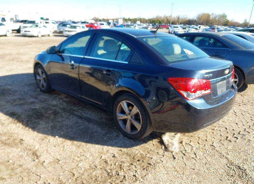 Photo 3 of 2014 Chevrolet Cruze 2LT AUTO (VIN 1G1PE5SB2E7252738)