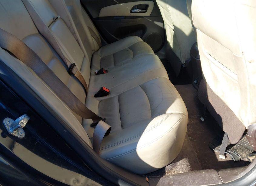 Photo 8 of 2014 Chevrolet Cruze 2LT AUTO (VIN 1G1PE5SB2E7252738)