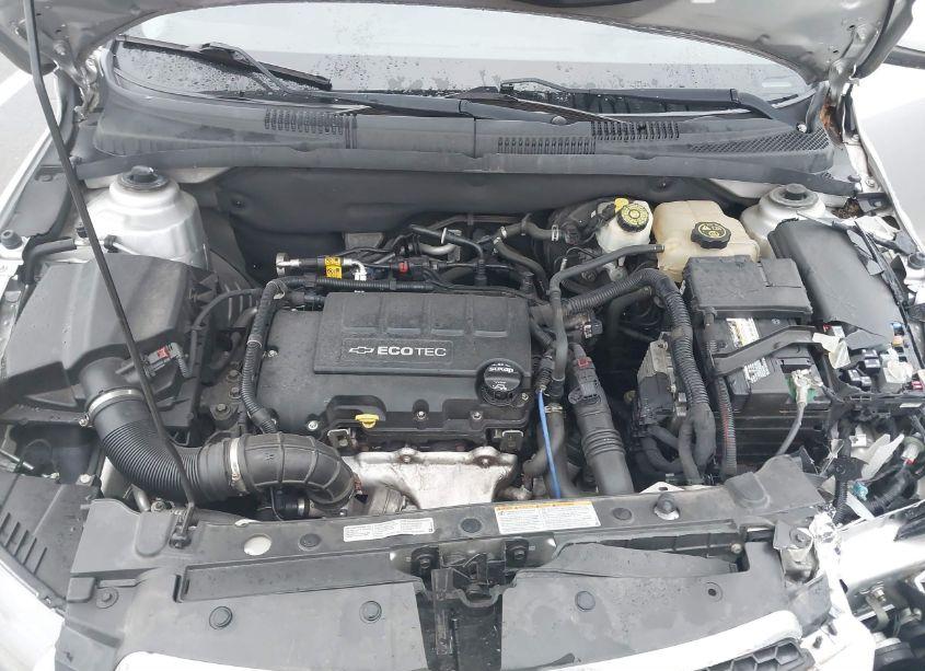 Photo 10 of 2014 Chevrolet Cruze 2LT AUTO (VIN 1G1PE5SB2E7330256)