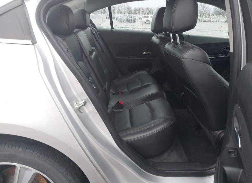 Photo 8 of 2014 Chevrolet Cruze 2LT AUTO (VIN 1G1PE5SB2E7330256)