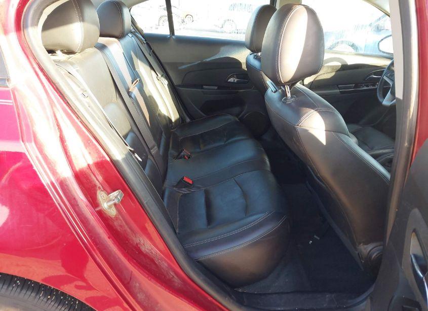 Photo 8 of 2014 Chevrolet Cruze 2LT AUTO (VIN 1G1PE5SB2E7331519)