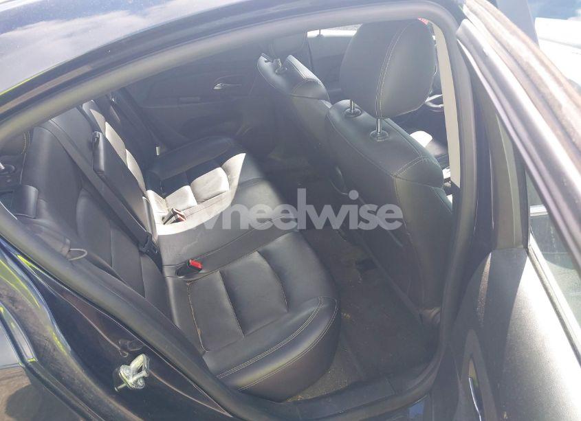 Photo 8 of 2014 Chevrolet Cruze 2LT AUTO (VIN 1G1PE5SB2E7332363)