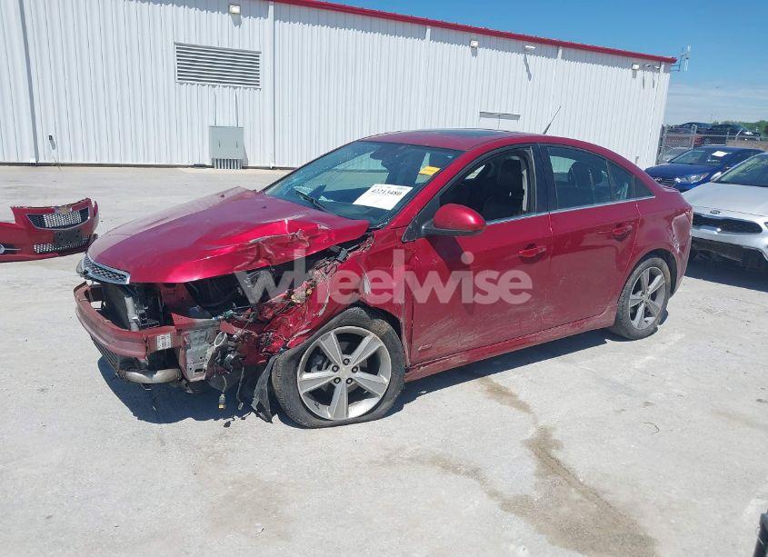 Photo 2 of 2014 Chevrolet Cruze 2LT AUTO (VIN 1G1PE5SB2E7402735)