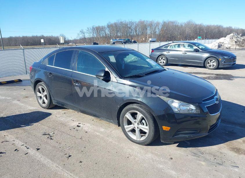 2014 Chevrolet Cruze 2LT AUTO (VIN 1G1PE5SB2E7405845) main photo