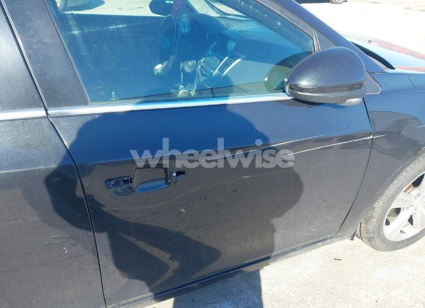 Photo 12 of 2014 Chevrolet Cruze 2LT AUTO (VIN 1G1PE5SB2E7405845)