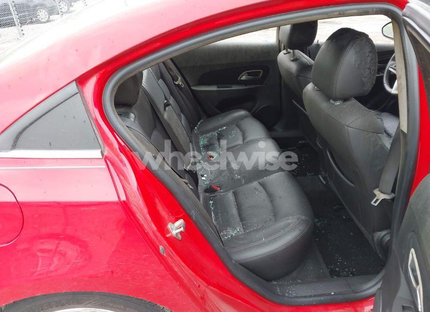 Photo 8 of 2015 Chevrolet Cruze 2LT AUTO (VIN 1G1PE5SB2F7157081)