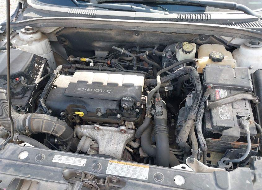 Photo 10 of 2015 Chevrolet Cruze 2LT AUTO (VIN 1G1PE5SB2F7166220)