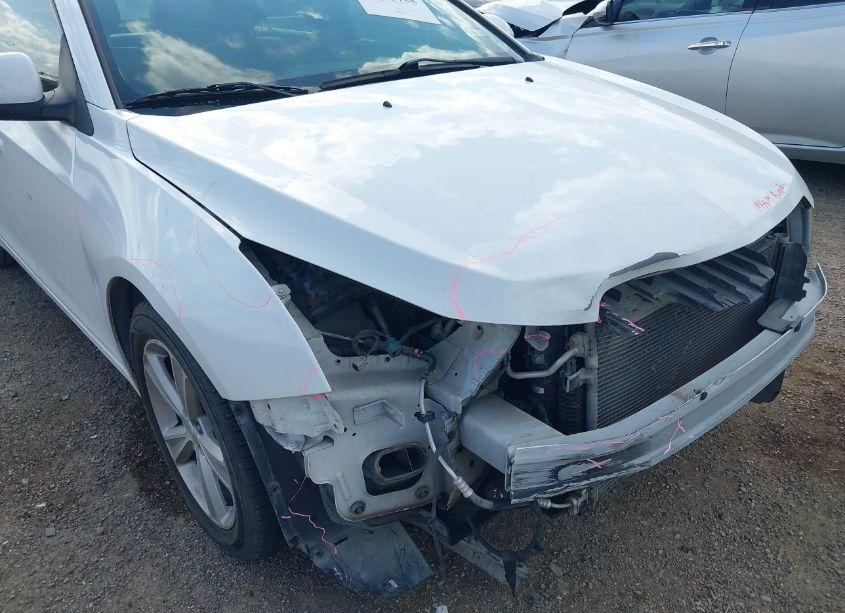 Photo 12 of 2015 Chevrolet Cruze 2LT AUTO (VIN 1G1PE5SB2F7166220)