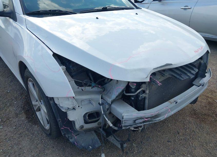 Photo 13 of 2015 Chevrolet Cruze 2LT AUTO (VIN 1G1PE5SB2F7166220)