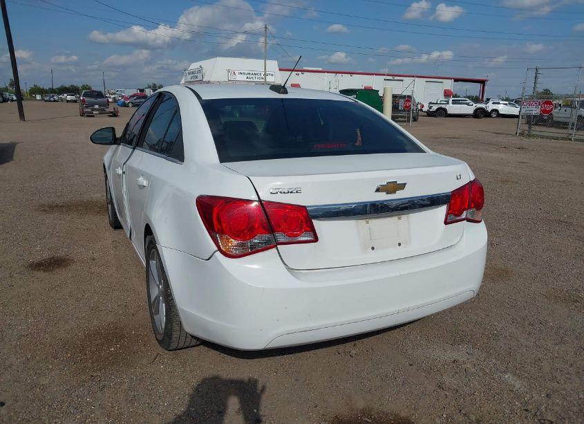 Photo 3 of 2015 Chevrolet Cruze 2LT AUTO (VIN 1G1PE5SB2F7166220)
